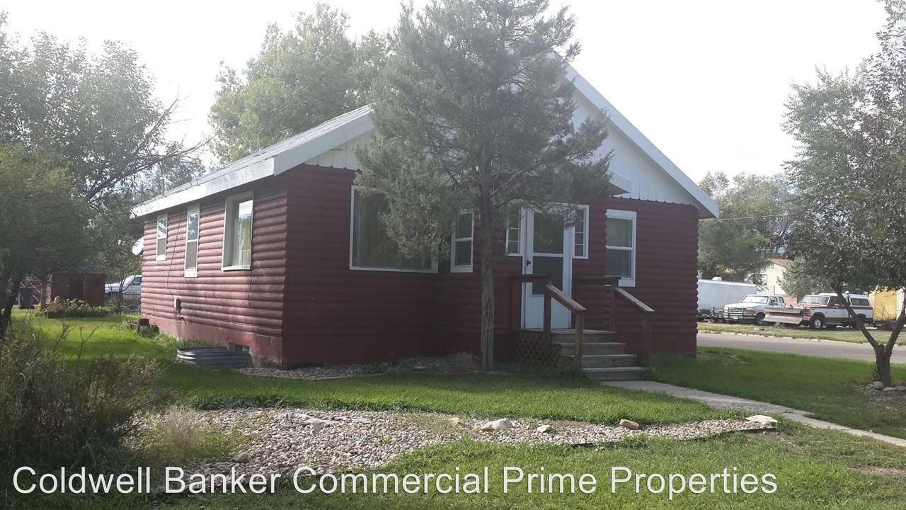 696 Rose St - Photo 2 of 10
