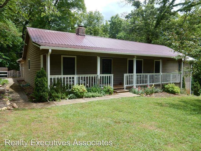 825 Rio Dr - Photo 2 of 18