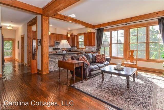 20 Turning Leaf Ln - Photo 2 of 11