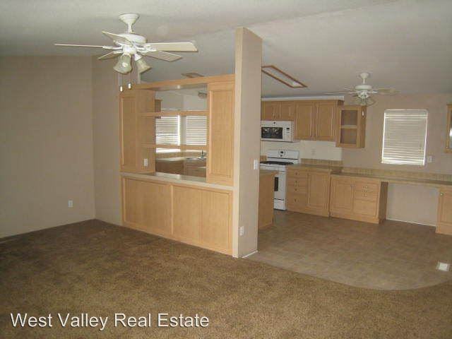 413 Hazelton St - Photo 2 of 15