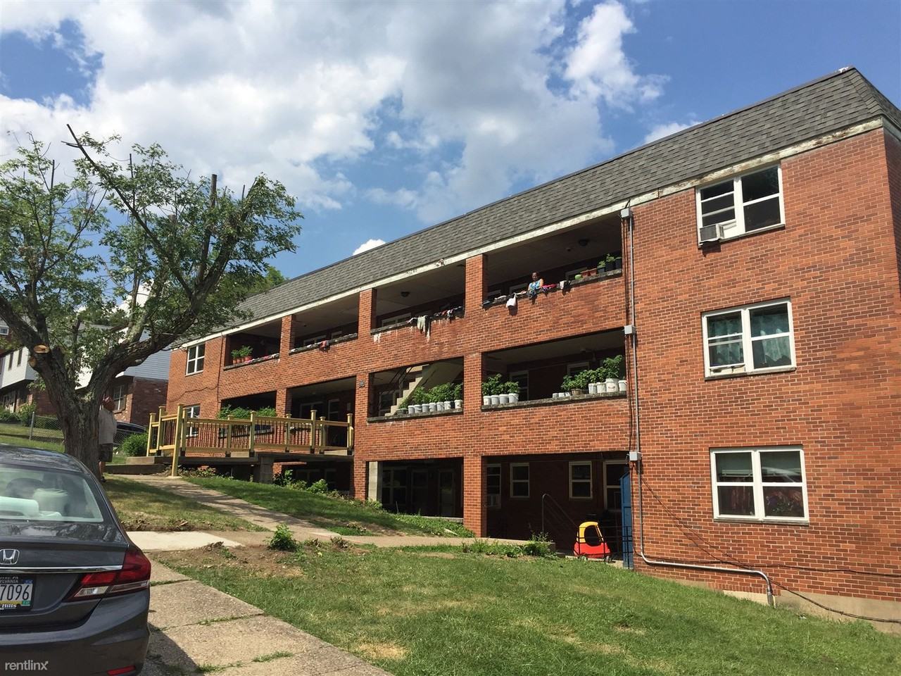 1400 Maple Dr Apartments for Rent in Whitehall, Whitehall, PA 15227
