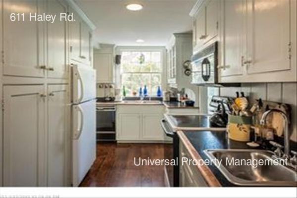 611 Haley Rd - Photo 3 of 10