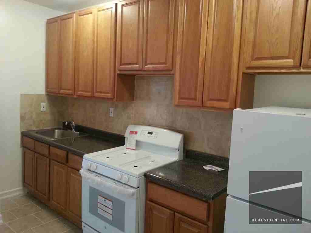 Brooklyn, NY 11221, US