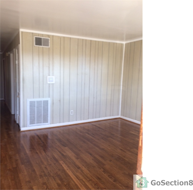 1353 Morrow St - Photo 2 of 28