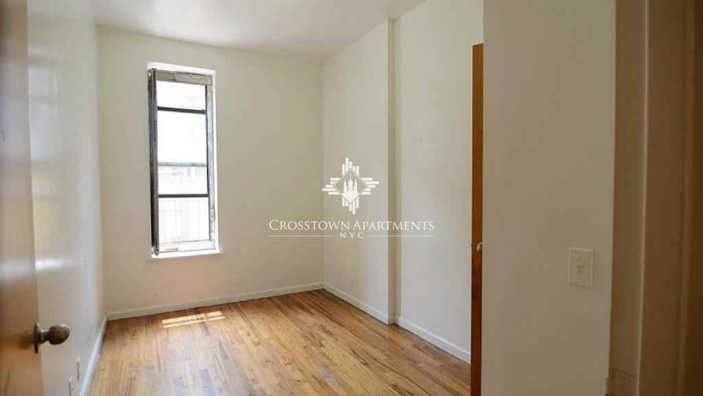 W 137th St #5B