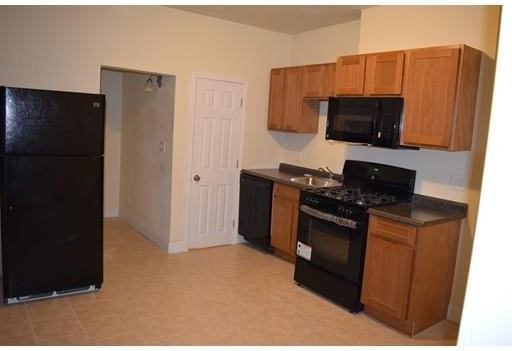 57-89 Medford St #1 - Photo 2 of 9