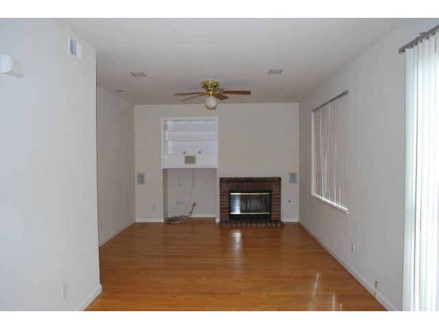 521 Osprey Dr - Photo 3 of 5