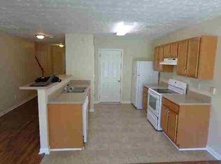 724 Georgetown Ct - Photo 3 of 8
