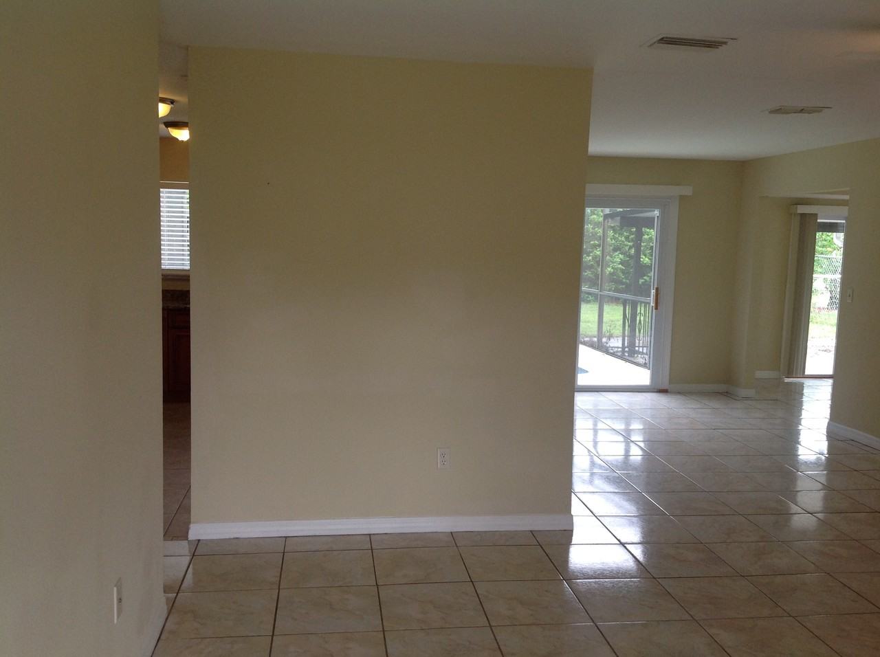 8456 Culebra Ave - Photo 2 of 8