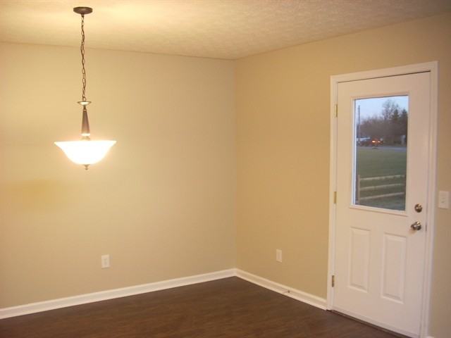 8205 Grant Park Ave - Photo 2 of 11