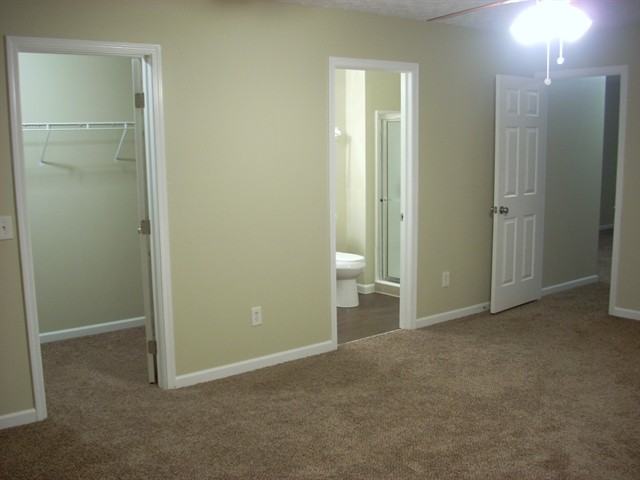 8205 Grant Park Ave - Photo 3 of 11