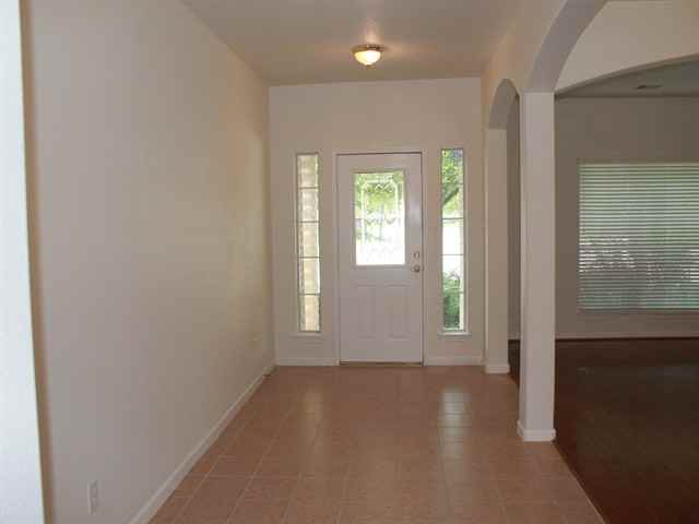 4910 Monarch Meadow Ln - Photo 3 of 14