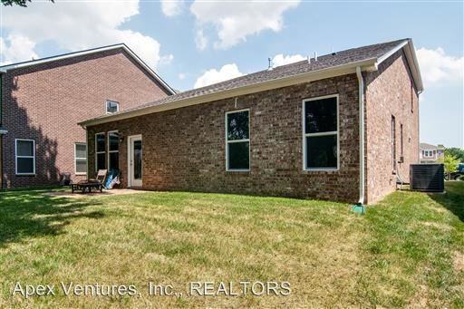 1616 Elysian Way - Photo 3 of 20