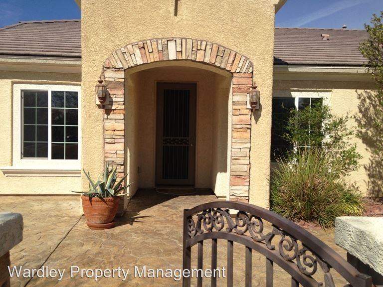 2544 Deora Way - Photo 2 of 16