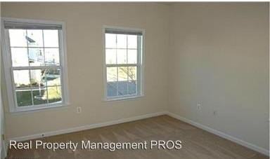 6871 Track Ct - Photo 2 of 12