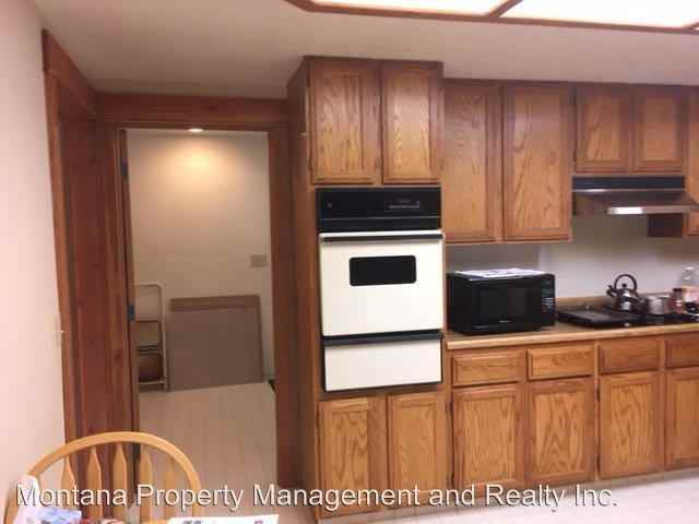 2108 Silver Ridge Rd - Photo 2 of 13