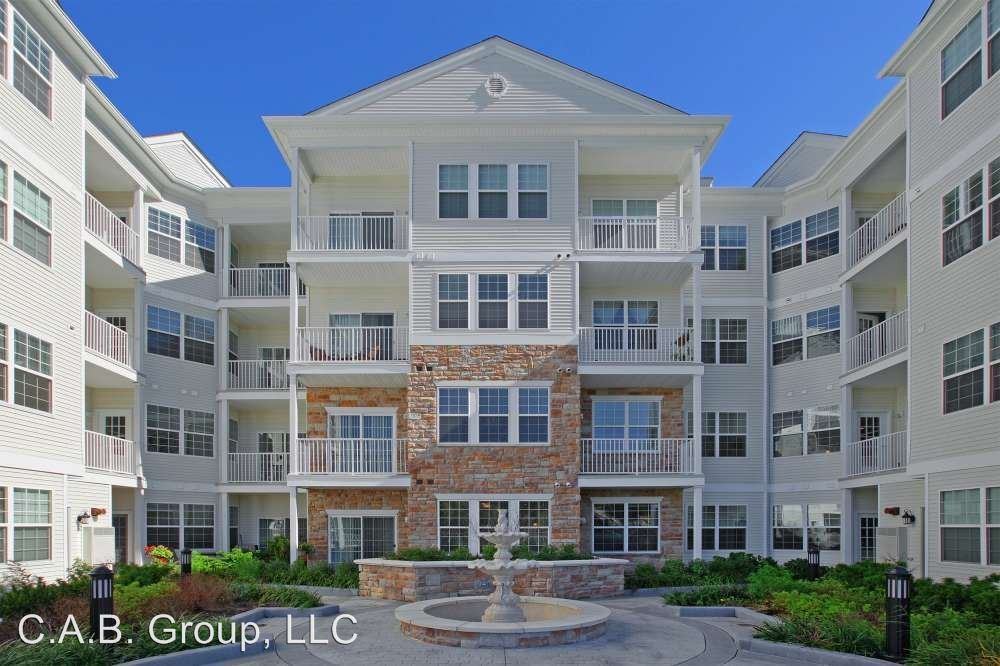 2309 Ramapo Ct - Photo 3 of 36