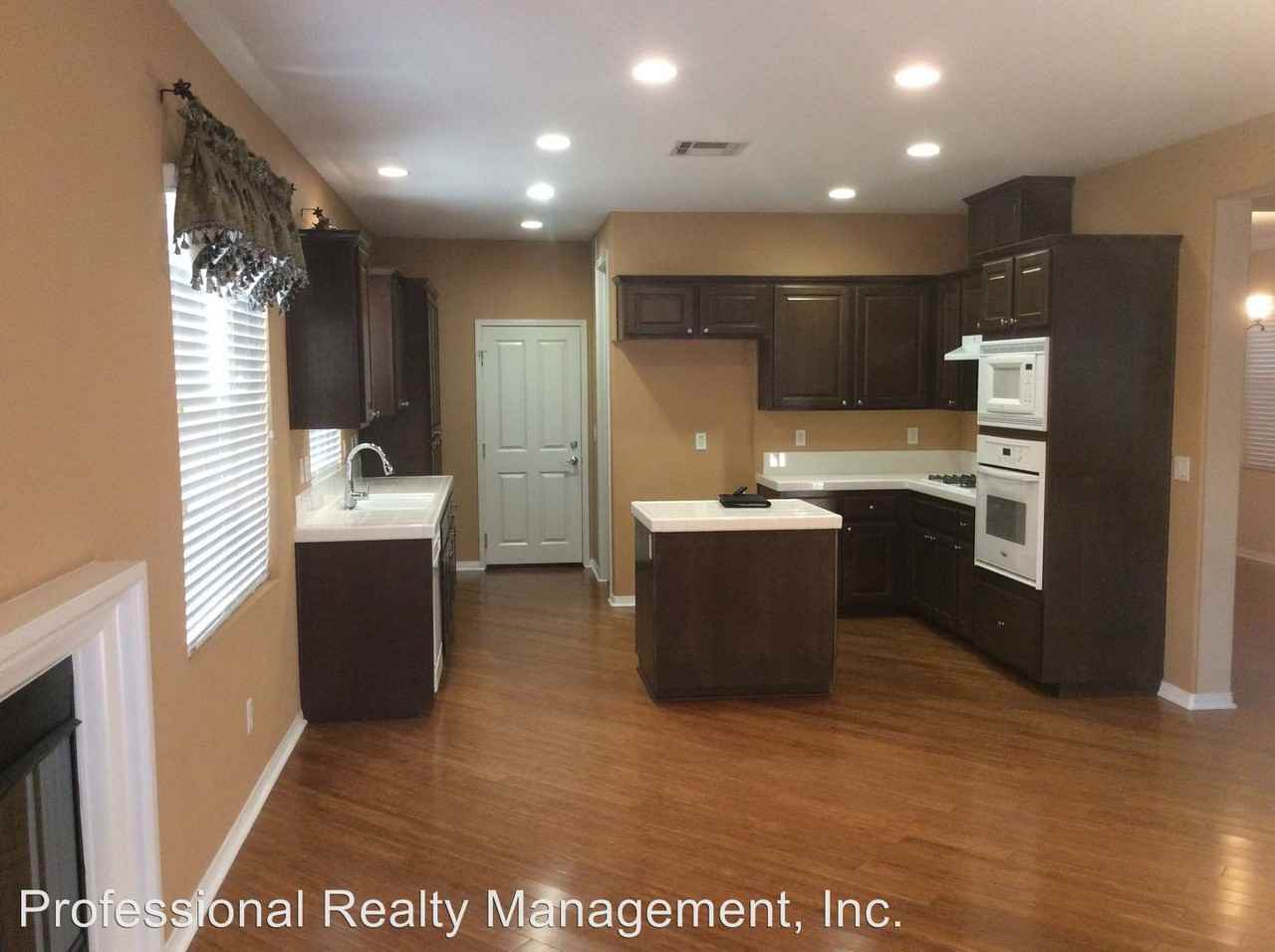 10205 Sterling Silver St - Photo 2 of 10