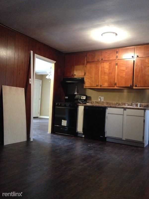 864 Carrolton Ave - Photo 3 of 7