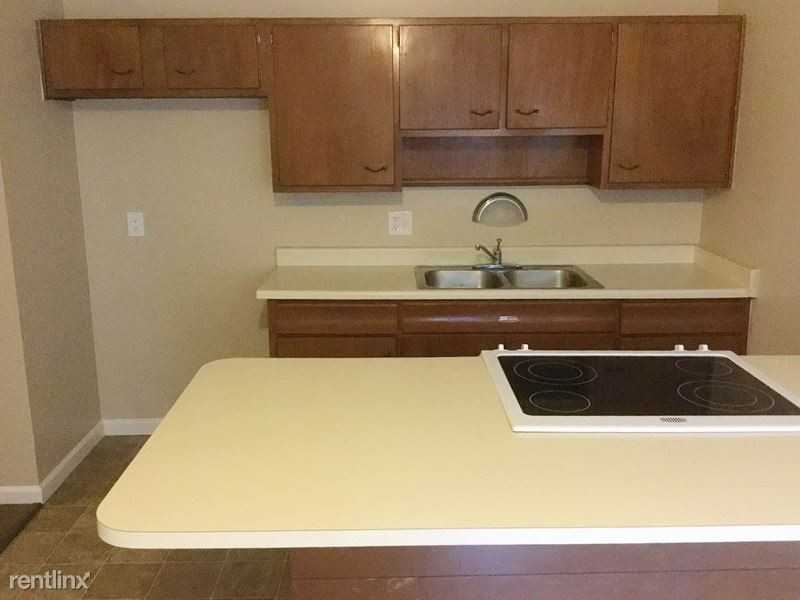 10059 Lincoln Village Dr - Photo 3 of 10