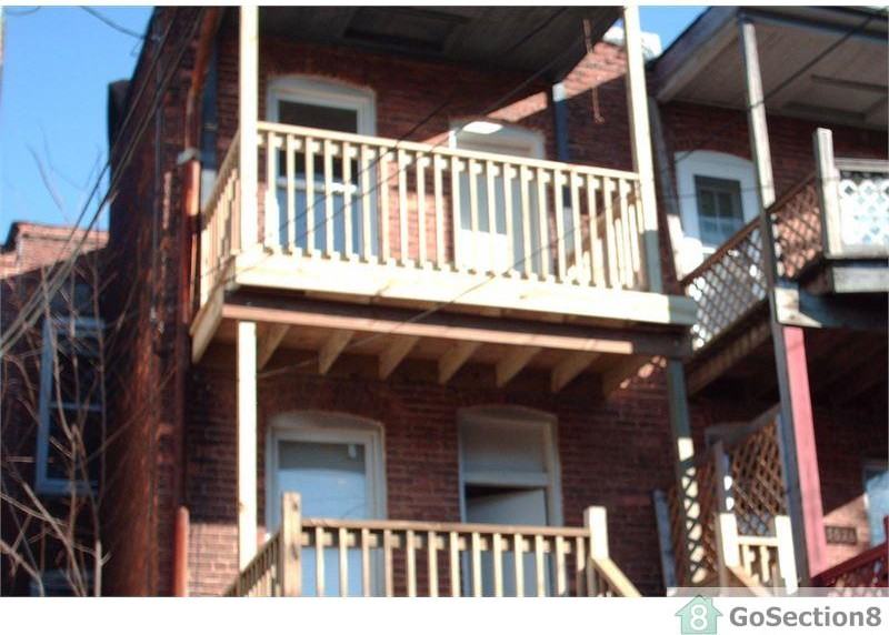 3028 Barclay St - Photo 2 of 3
