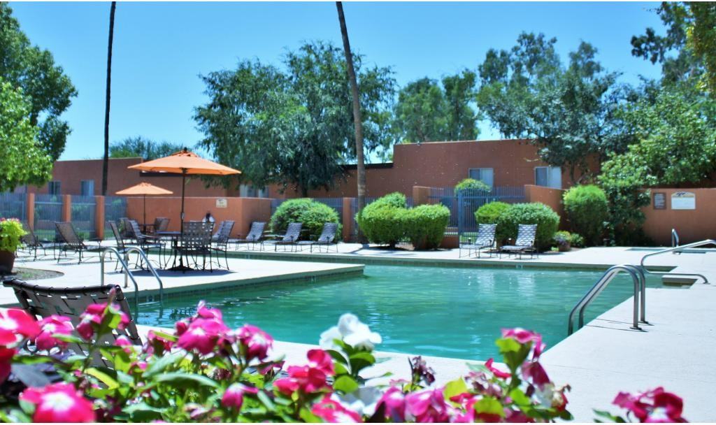 Lakeside Casitas Apartment Homes Apartments 8250 E Golf Links Rd