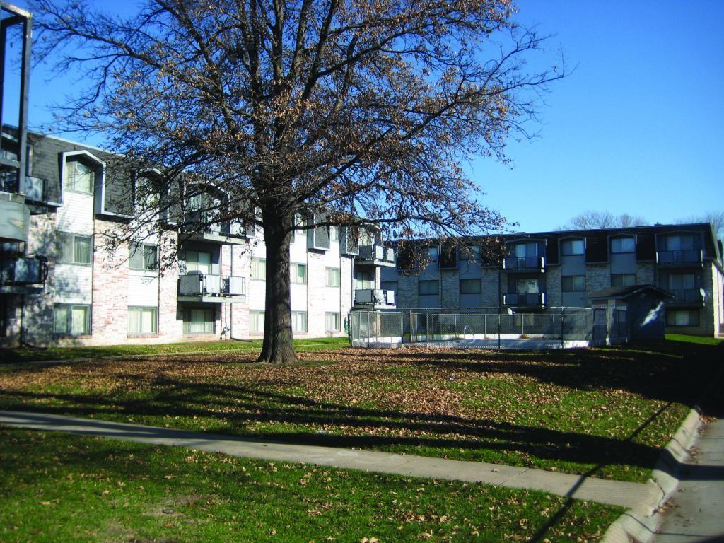 Crescent Plaza Apartments 3636 N 52nd St, Lincoln, NE 68504 Zumper