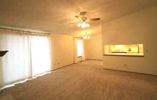 8450 Everett Way - Photo 3 of 11