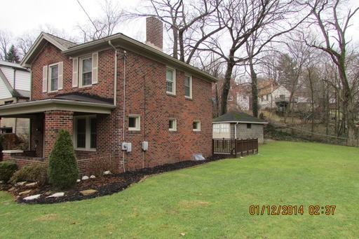 901 Parkside Ave - Photo 3 of 23