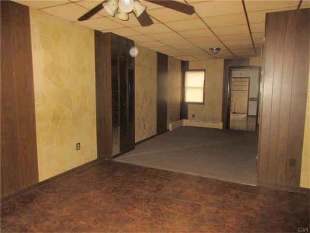 617 W Gordon St - Photo 2 of 6