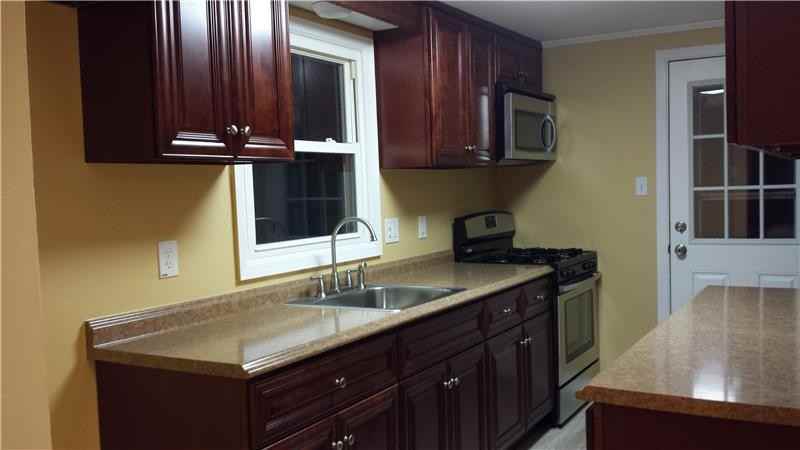 1122 Church St - Photo 2 of 37