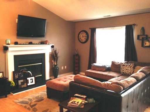 423 Point View Ct - Photo 3 of 14