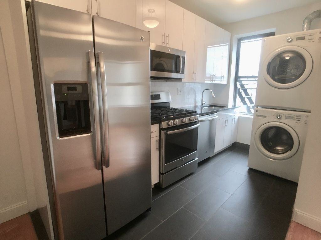 282 Cabrini Blvd #81A