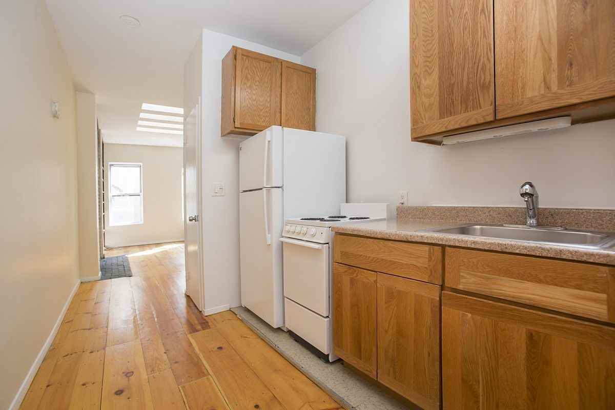 285 Bleecker St #38R