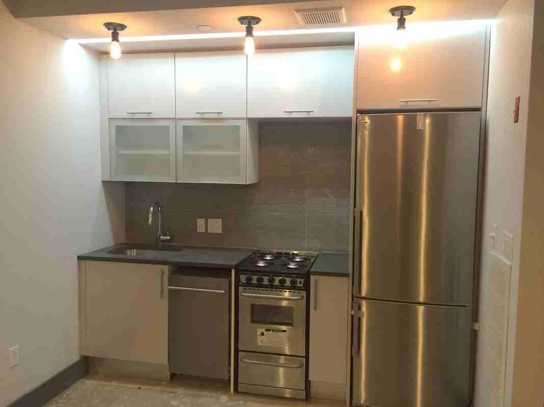 774 Classon Ave #3RM