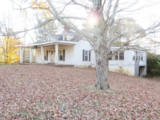 735 W Main St - Photo 2 of 6