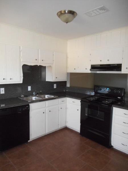 8912 Guadalupe Rd - Photo 3 of 8