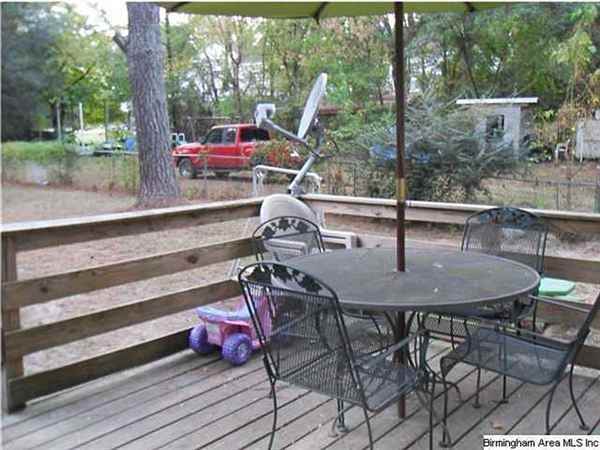 2912 Ruffner Rd - Photo 2 of 4