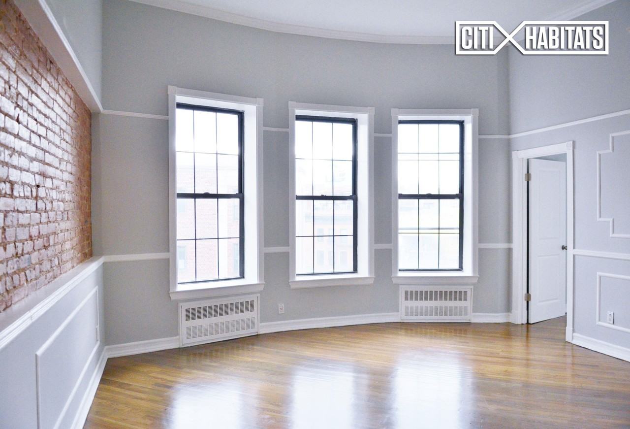 189 Sterling Pl #16