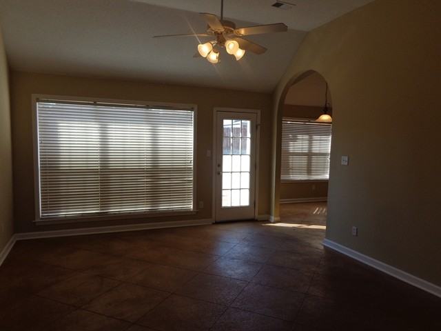 5209 Melanie Creek Cove - Photo 2 of 16