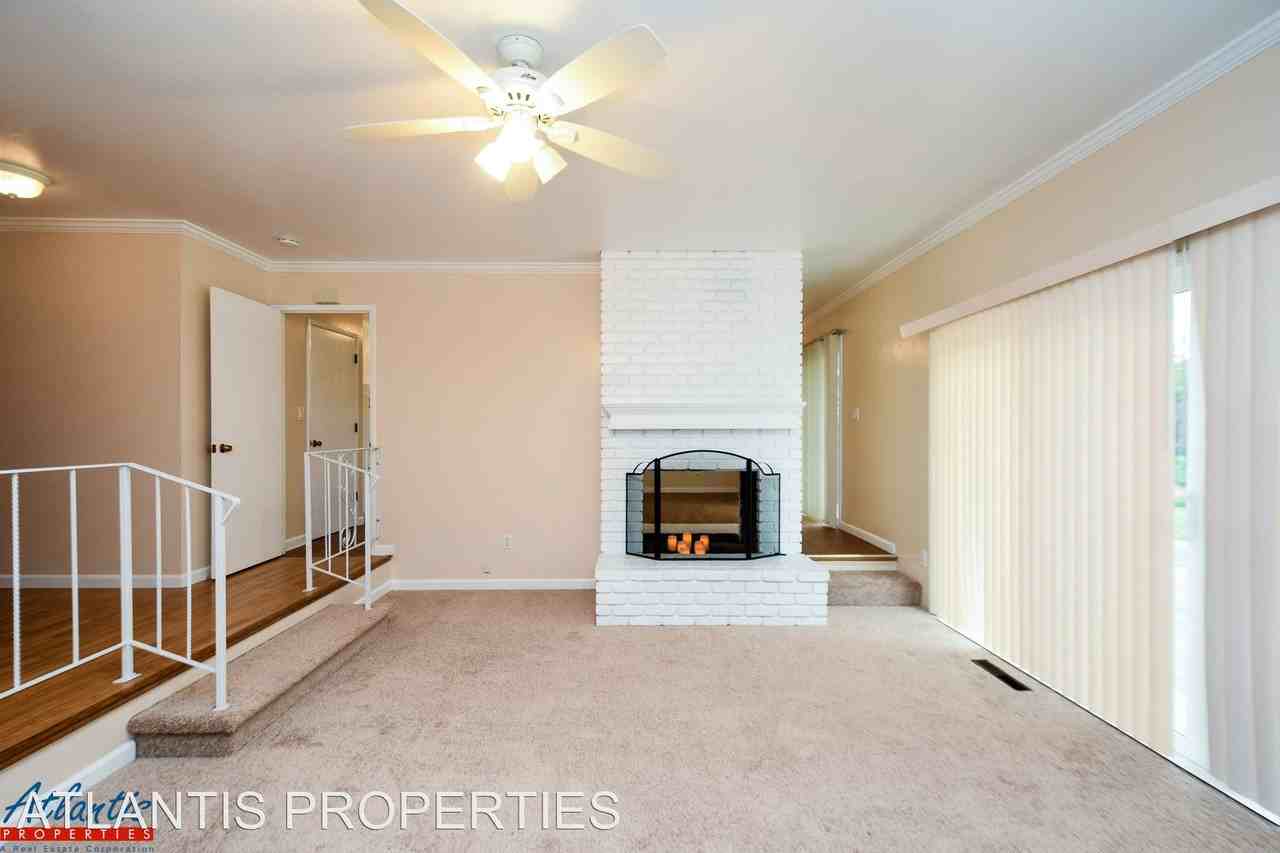 3803 Cefalu Dr - Photo 3 of 12