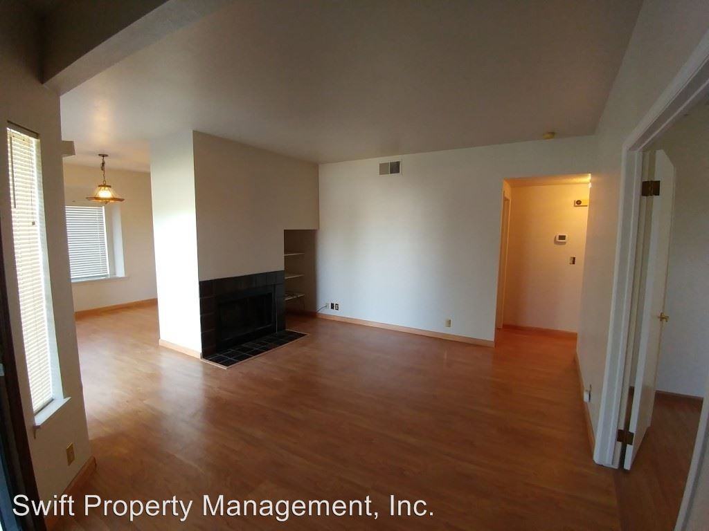 211 Ridgetop Dr #110 - Photo 2 of 15