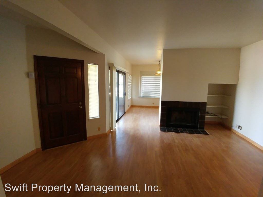 211 Ridgetop Dr #110 - Photo 3 of 15