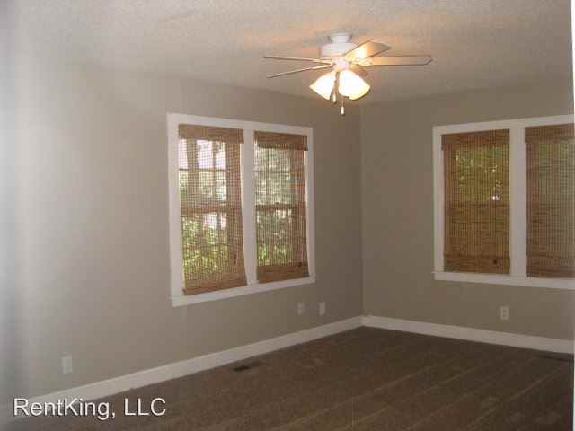 220 Chautauqua Ave - Photo 2 of 3