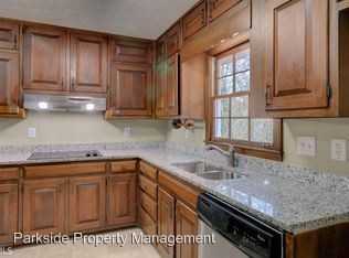 2599 Country Club Dr SE - Photo 3 of 3