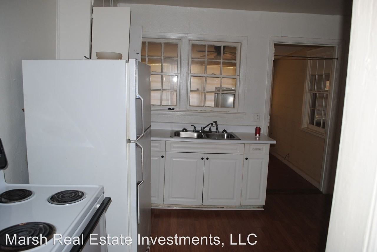 506 N Railroad Ave - Photo 2 of 5