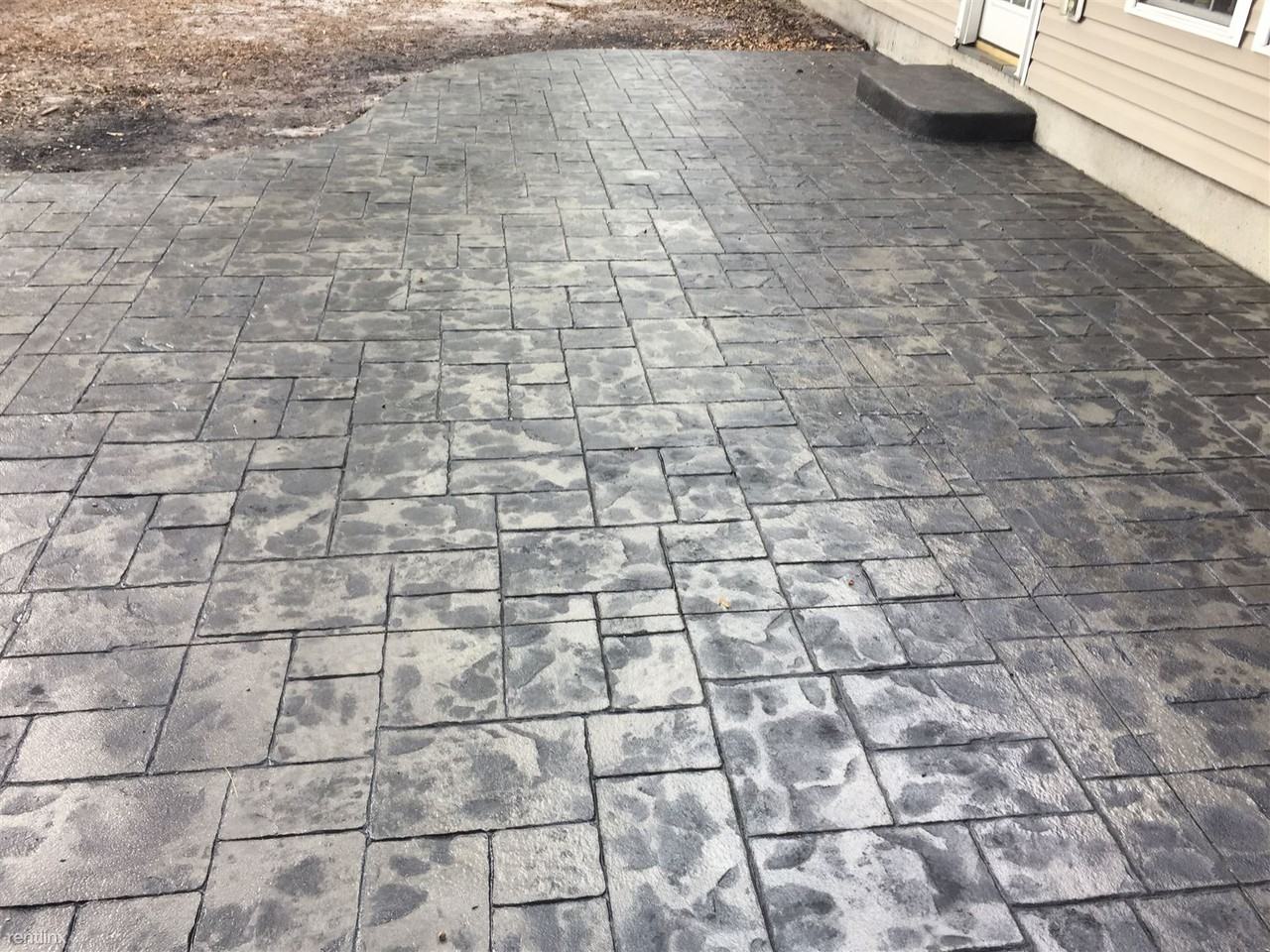 224 Shellbank Dr - Photo 3 of 4
