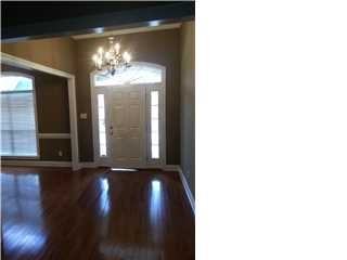 6625 Lubarrett Way S - Photo 3 of 24