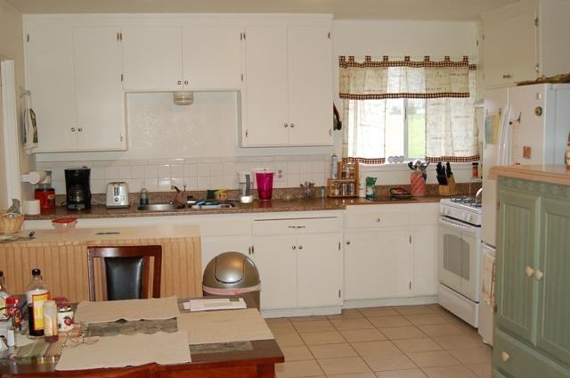 1282 Butte Ave - Photo 3 of 4