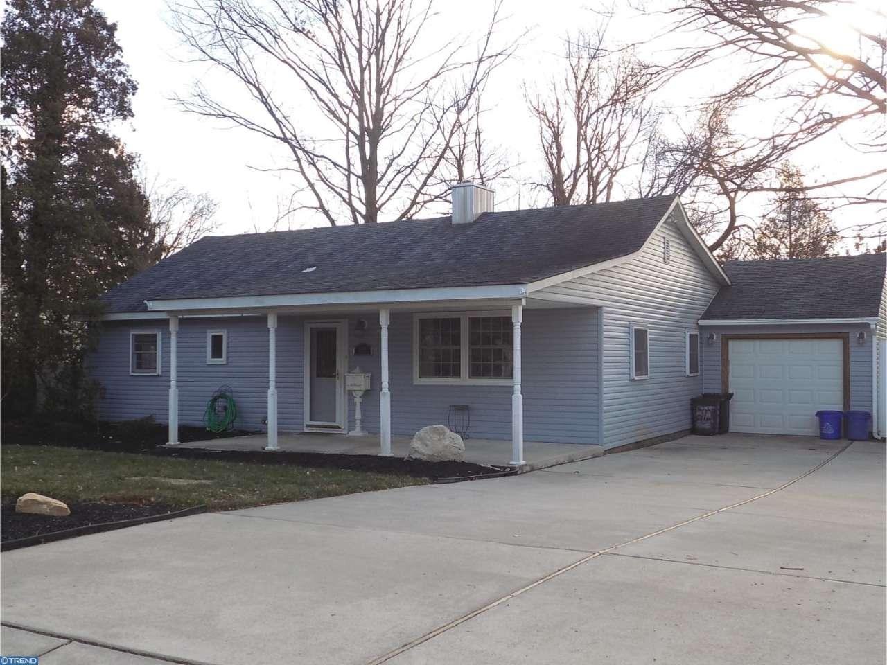 212 Devon Rd - Photo 3 of 17